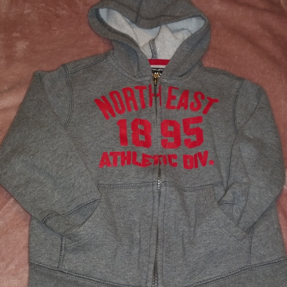 Boys OshKosh B'gosh hoodie.